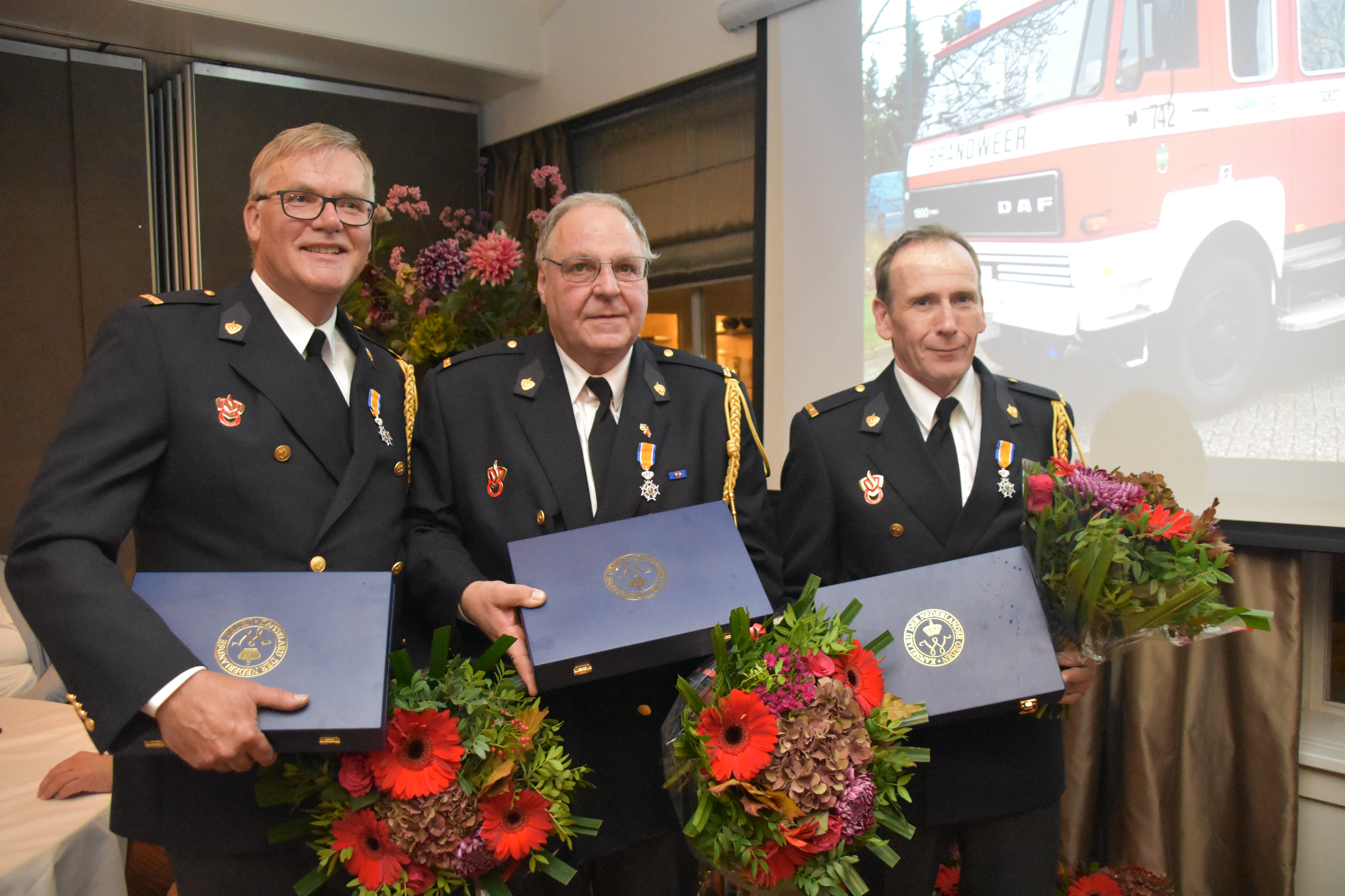 Koninklijke onderscheiding voor drie brandweervrijwilligers