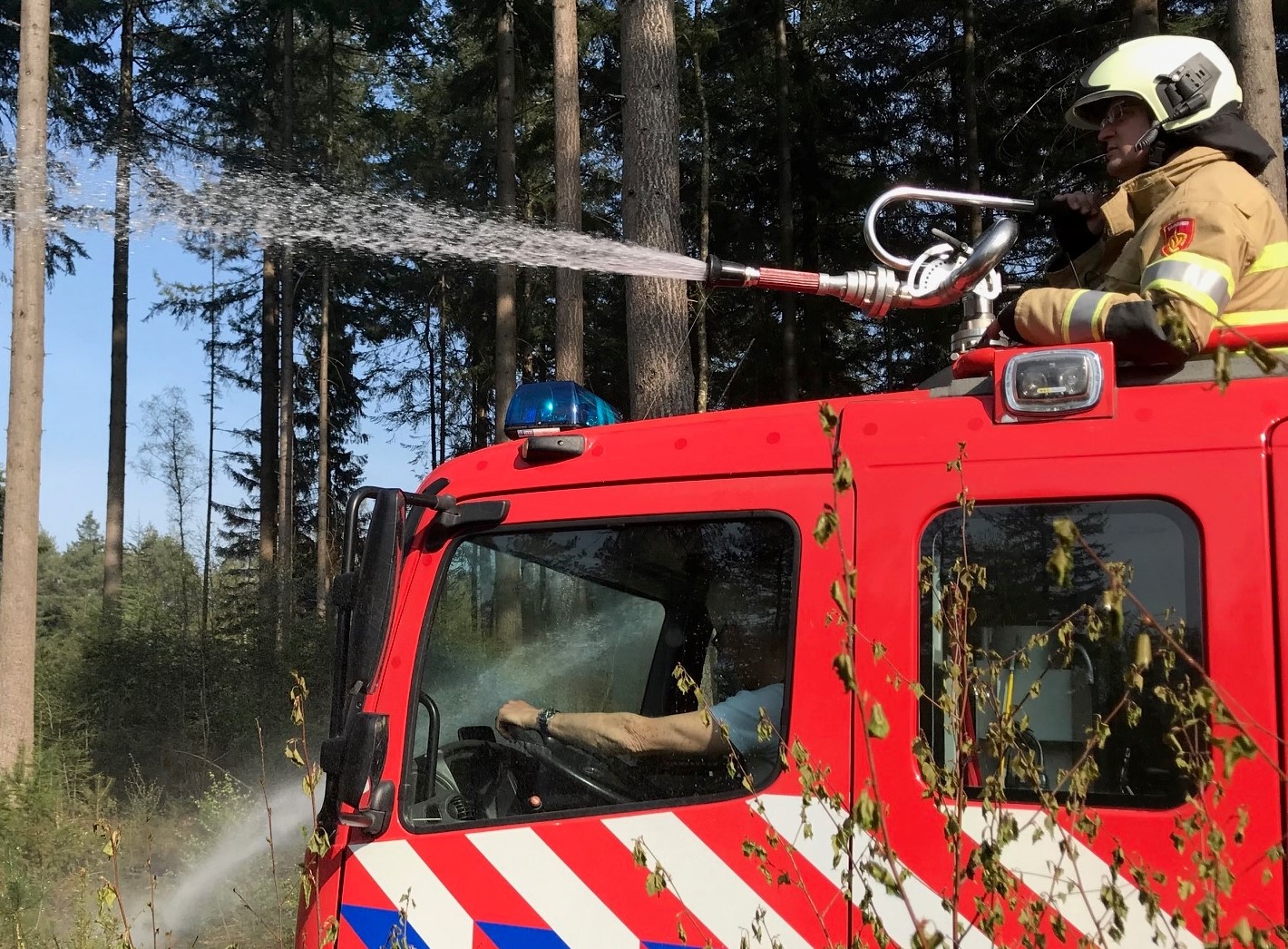 Soest assisteert bij bosbrand Lage Vuursche