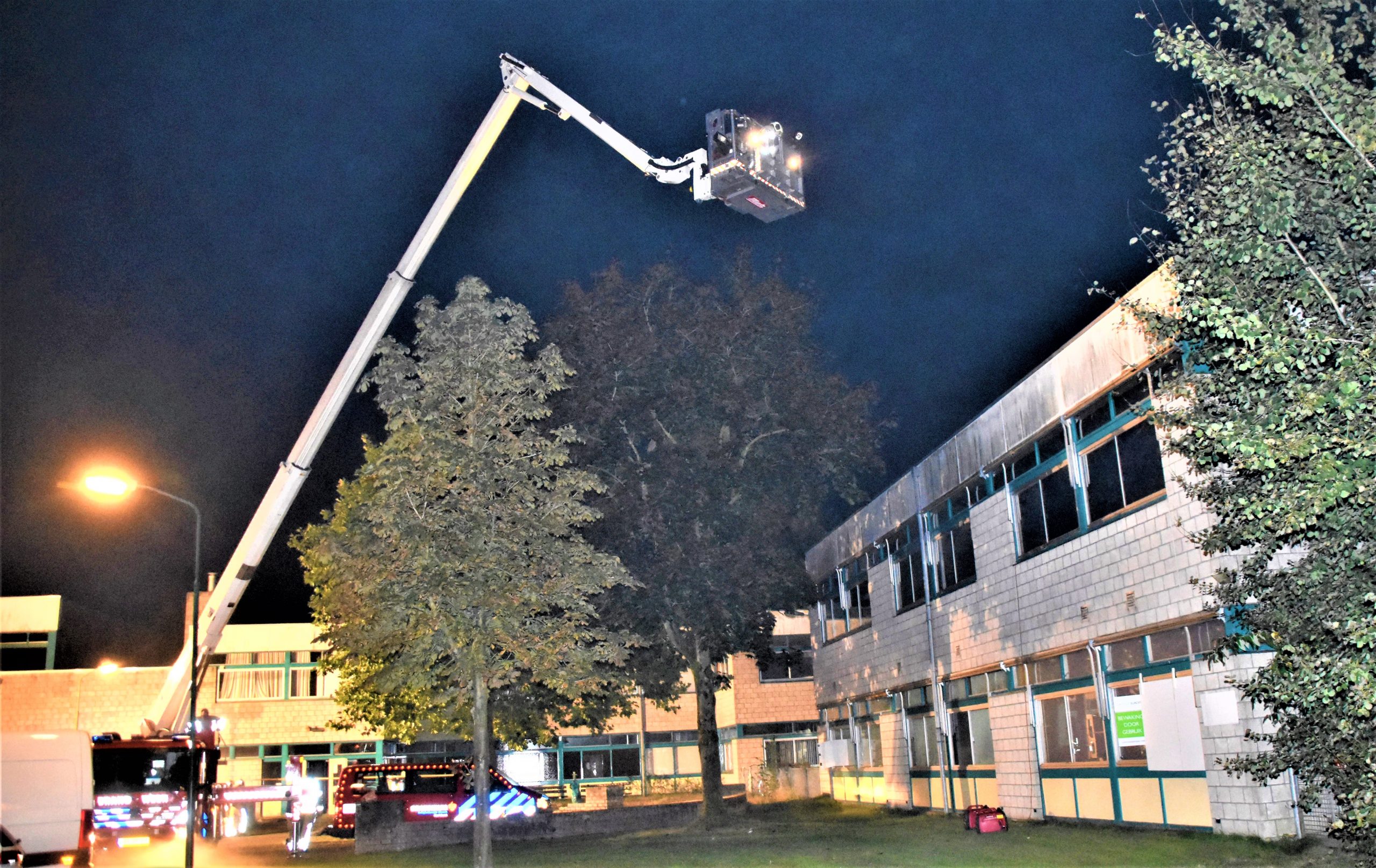 Orlando-gebouw nu doelwit brandweer