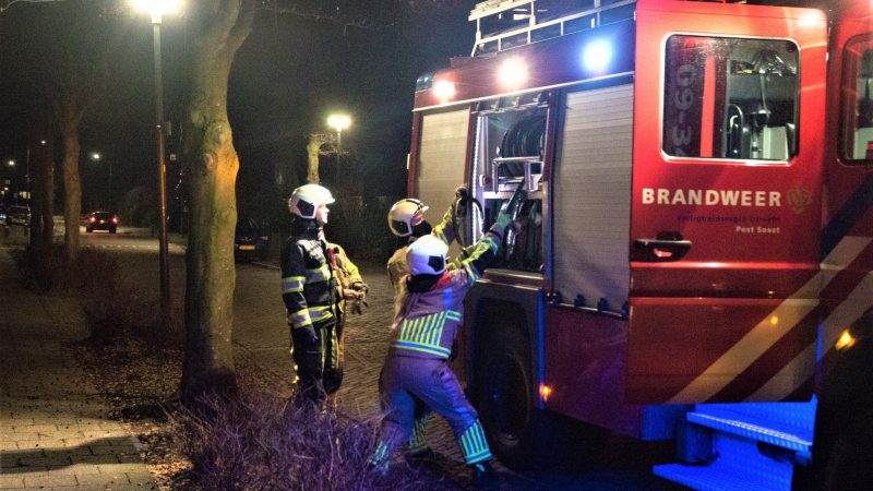 Inhoud bouwcontainer in brand