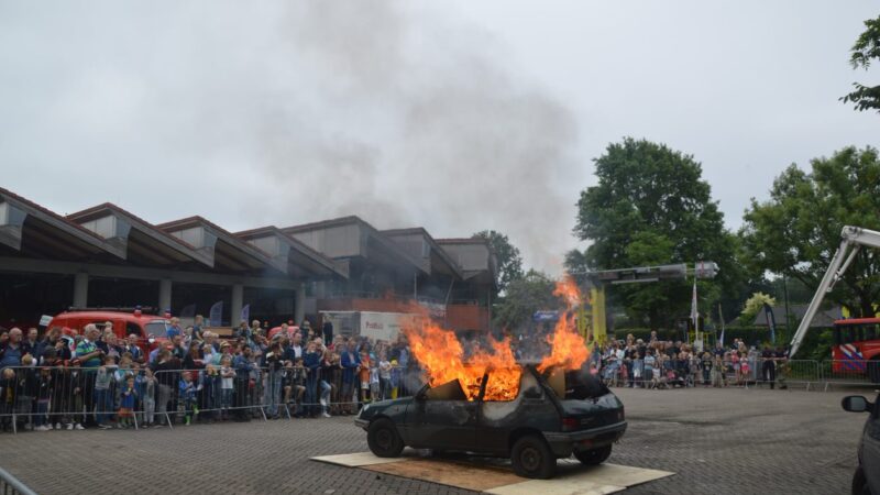 Jarige brandweer centraal op open dag