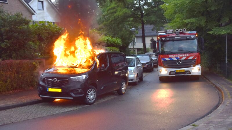 Cabine bestelauto in Soest uitgebrand