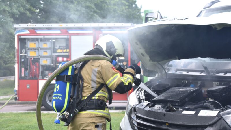 Vrachtwagen gemeente Soest in brand